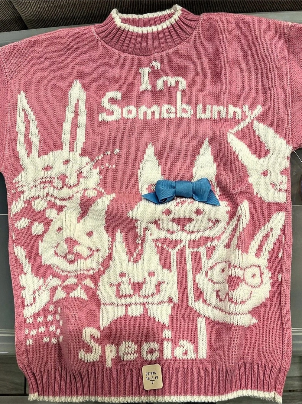 Vintage and Rare, girls sweater in perfect condition. J.J. Poole “I'm Somebody S